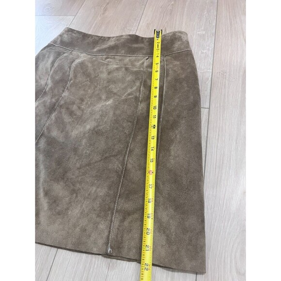 Ann Taylor Women’s Shade Of Brown Suede  Skirt – Soft & Stylish 4 - Picture 2 of 5